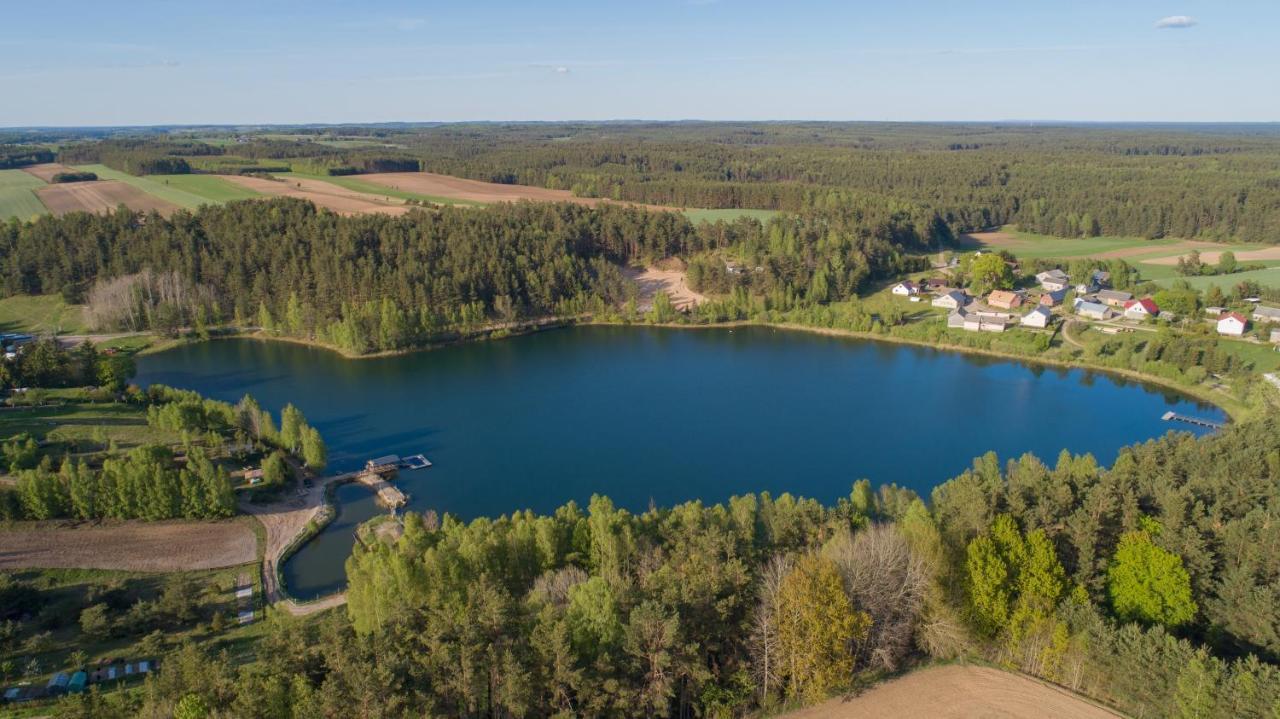 Gospodarstwo Agroturystyczne Nad Jeziorem Wsrod Lasow Lipnica  Exterior photo